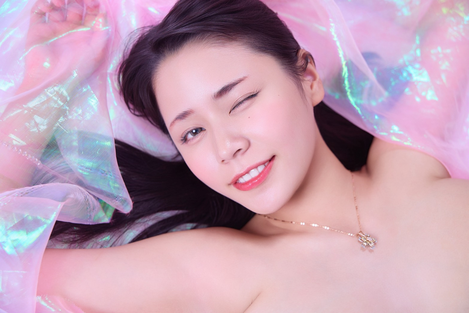 活動老被亂摸⋯田野憂決定反擊了！