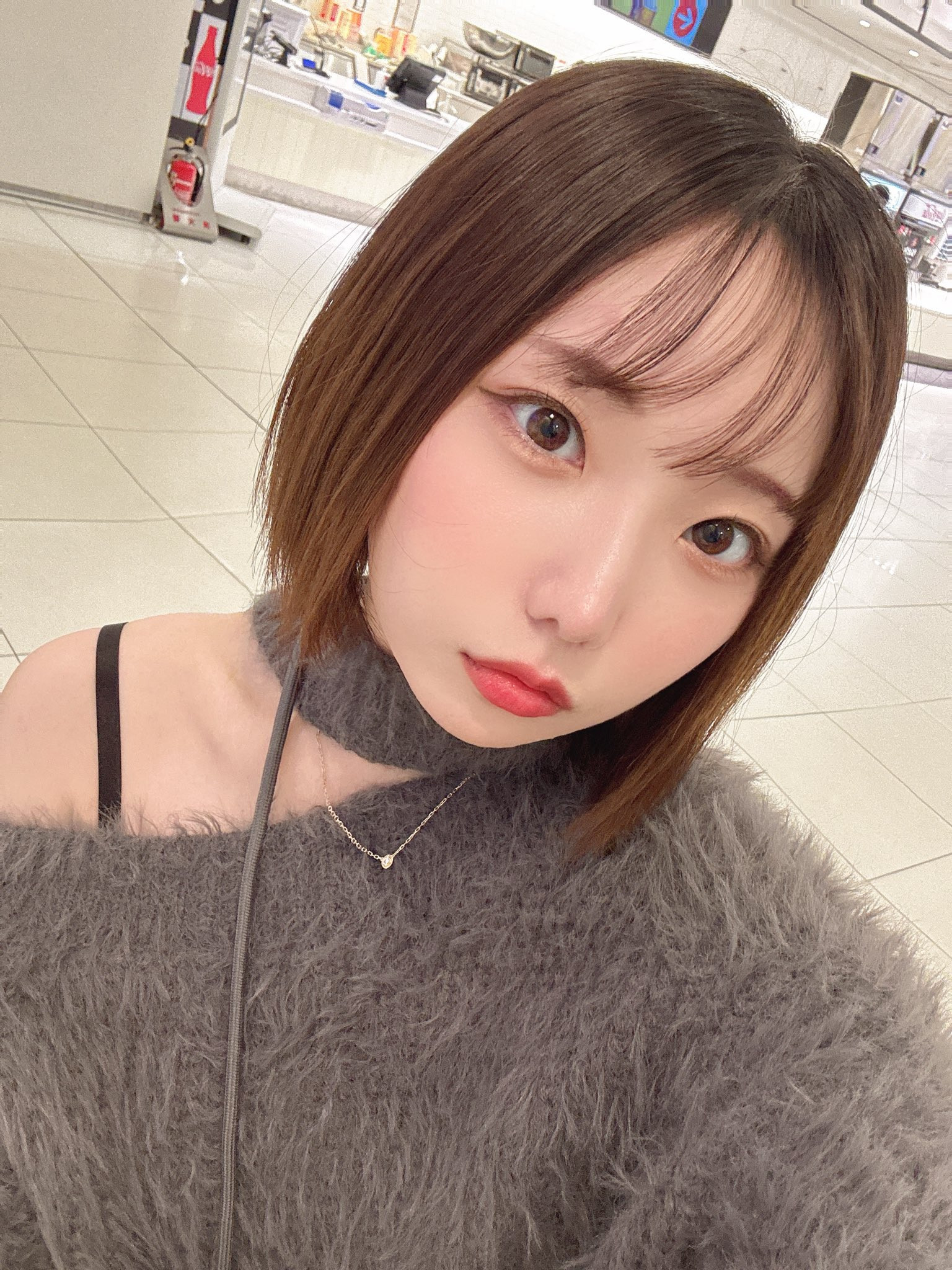 被虐童新聞刺激到⋯絵恋空(繪戀空)自爆童年的悲慘回憶！