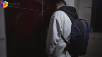 91CM-039 果冻传媒 小偷艳遇 入室盗窃中途遇主人回家 打晕主人调教 小三暗爽不已